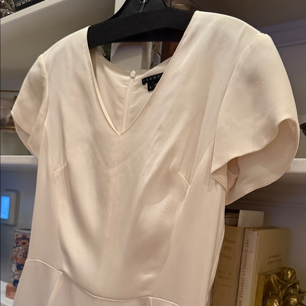 Theory Cream V-Neck Short Mini Dress - Picture 3 of 11
